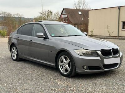 gebraucht BMW 318 e90 D Facelift Lichtpaket/Schiebedach/Sitzheizung/Temp