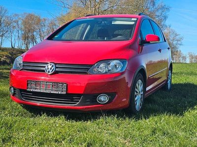 Gebraucht VW Golf Plus Cross Team 105 PS (77 kW) 2010 Rot Van / Kleinbus