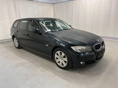 Usata BMW 318 143 CV (105 kW) 2008 Nero Station wagon