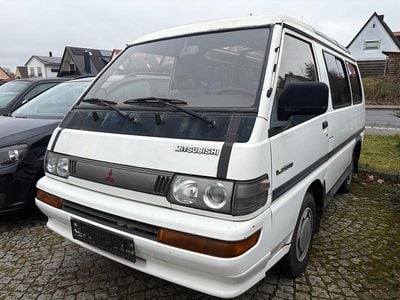 Gebraucht Mitsubishi L300 111 PS (81 kW) 1995 Weiß Van / Kleinbus