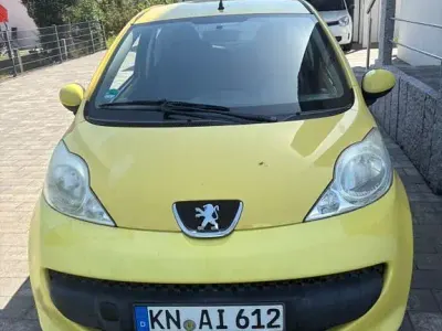 Gebraucht Peugeot 107 Filou 68 PS (50 kW) 2008 Gelb Kleinwagen