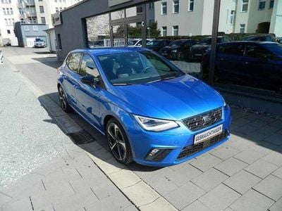 Gebraucht Seat Ibiza FR 110 PS (80 kW) 2024 Sapphire blau metallic Kleinwagen