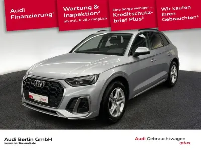 Gebraucht Audi Q5 Ambiente 163 PS (119 kW) 2022 Florettsilber metallic SUV
