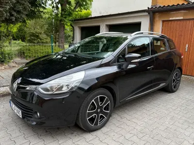 Gebraucht Renault Clio GrandTour Dynamique 90 PS (66 kW) 2014 Schwarz Kombi