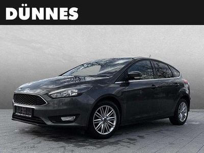 Gebraucht Ford Focus Cool & Connect 125 PS (91 kW) 2016 Grau Kombi
