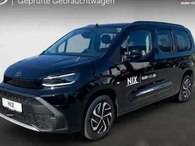 Neu Toyota Proace Verso City 130 PS (95 kW) 2026 Schwarz Kombi