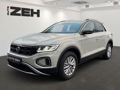 Ascotgrau Gebraucht 2024 VW T-Roc Life SUV | 22.450 € (Guter Preis)