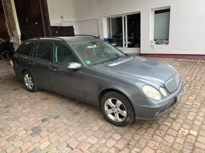 Używany Mercedes E220