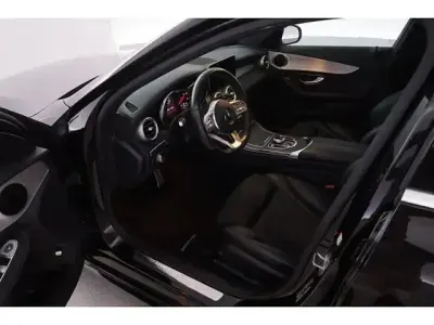Gebraucht Mercedes C220 AMG line 194 PS (142 kW) 2019 Schwarz Limousine