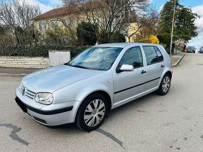 Usata VW Golf IV Edition 90 CV (66 kW) 2000 Argento Berlina