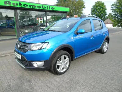 Gebraucht Dacia Sandero Prestige 90 PS (66 kW) 2013 Blau Limousine
