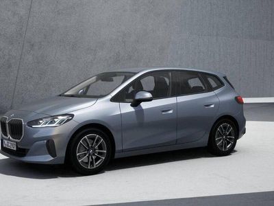 Gebraucht BMW 220 Active Tourer Luxury Line 156 PS (114 kW) 2025 Grau Van / Kleinbus