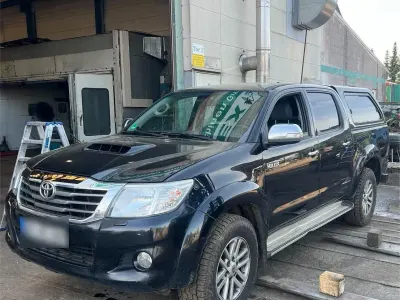 Gebraucht Toyota HiLux 172 PS (126 kW) 2012 Schwarz Pickup