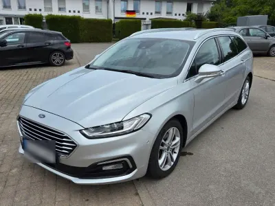 Gebraucht Ford Mondeo Titanium 150 PS (110 kW) 2019 Silber Kombi