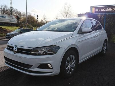 Gebraucht VW Polo Comfortline 95 PS (69 kW) 2018 Weiß Kleinwagen