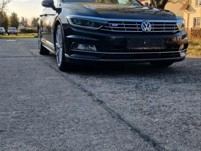 Gebraucht VW Passat 240 PS (176 kW) 2019 Schwarz Kombi
