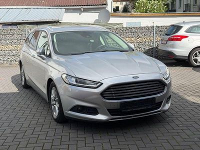 Second-hand Ford Mondeo 150 CP (110 kW) 2017 Argintiu Berlinǎ