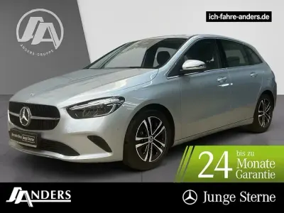 Begagnad Mercedes B200 Progressive 163 HK (119 kW) 2024 Silver Minibuss