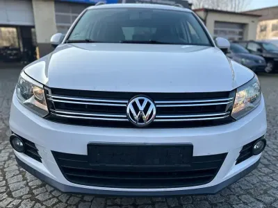 Gebraucht VW Tiguan Trendline 160 PS (117 kW) 2012 Candyweiß SUV