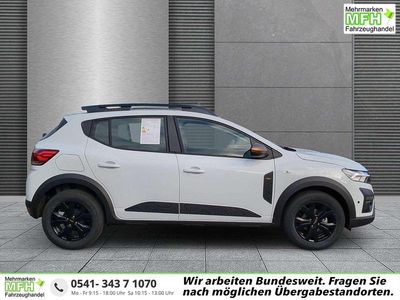 Second-hand Dacia Sandero Extreme 101 CP (74 kW) 2025 Alb SUV