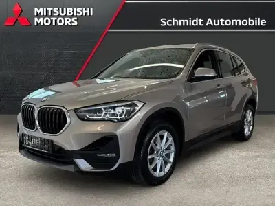 Gebraucht BMW X1 140 PS (102 kW) 2021 Kaschmirsilber SUV