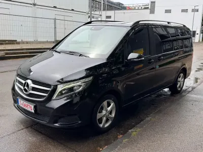 Gebraucht Mercedes V220 Edition 163 PS (119 kW) 2014 Schwarz Van / Kleinbus