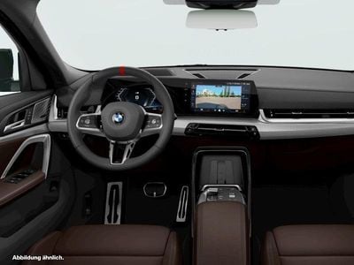 Gebraucht BMW X2 Luxury Line 317 PS (233 kW) 2025 Black sapphire metallic SUV
