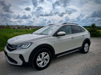 Używany VW Taigo Life 110 KM (80 kW) 2023 Szary SUV