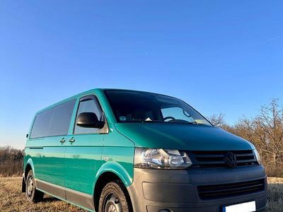 Gebraucht VW Caravelle 140 PS (102 kW) 2010 Grün Van / Kleinbus