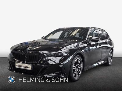 Schwarz Gebraucht 2025 BMW 520 Shadowline Kombi | 50.590 € (Fairer Preis)