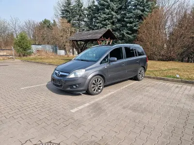 Gebraucht Opel Zafira 110 PS (80 kW) 2010 Grau Van / Kleinbus