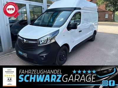 Weiß Gebraucht 2017 Opel Vivaro Van / Kleinbus | 10.990 €