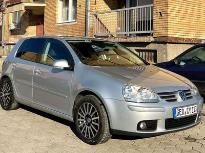 VW Golf V