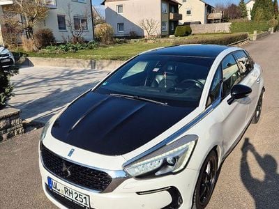 Gebraucht DS Automobiles DS5 Sport Chic 181 PS (133 kW) 2015 Weiß Kleinwagen