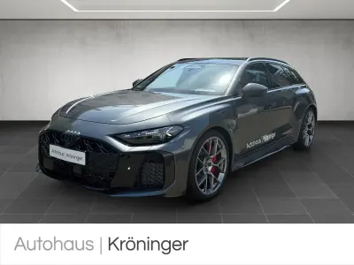 Neu Audi RS5 Sport 639 PS (469 kW) 2026 Daytonagrau perleffekt Kombi