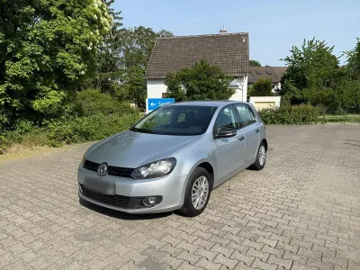 Gebraucht VW Golf V Highline 122 PS (89 kW) 2009 Grau Kombi