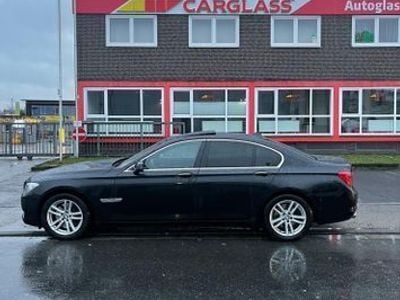 BMW 730