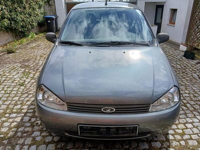 Gebraucht Lada 111 90 PS (66 kW) 2009 Grau Limousine