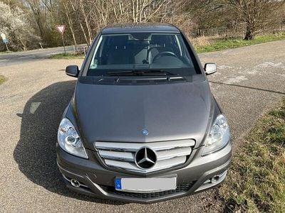 Usata Mercedes B160 Sport 95 CV (69 kW) 2009 Grigio Monovolume