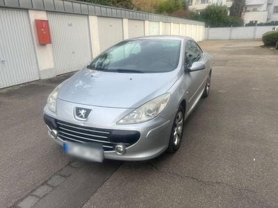 Gebraucht Peugeot 307 CC 140 PS (102 kW) 2006 Silber Cabrio