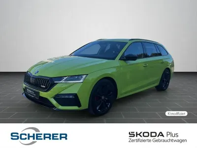 Gebraucht Skoda Octavia RS 245 PS (180 kW) 2024 Mambagrün Kombi