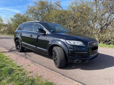 Second-hand Audi Q7 S-Line 245 CP (180 kW) 2014 Negru SUV