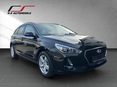 Gebraucht Hyundai i30 120 PS (88 kW) 2017 Schwarz Kombi