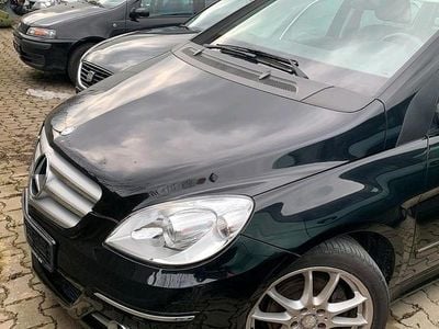 Gebraucht Mercedes B180 108 PS (79 kW) 2009 Schwarz Van / Kleinbus