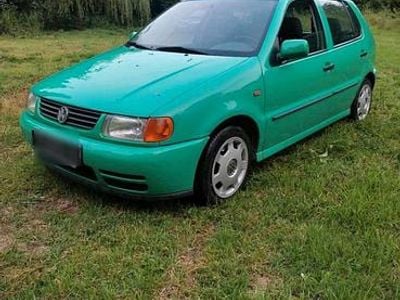 VW Polo