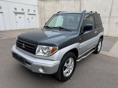 Gebraucht Mitsubishi Pajero Intense 114 PS (83 kW) 2005 Silber SUV