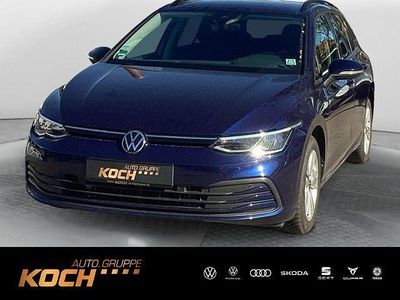 Gebraucht VW Golf VII Life 150 PS (110 kW) 2021 Blau Kleinwagen