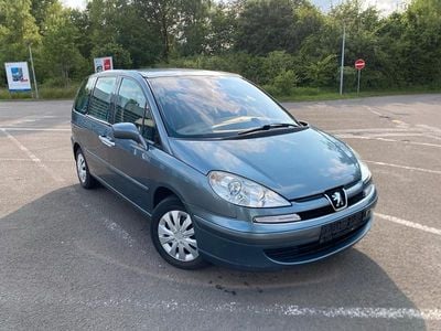 Peugeot 807