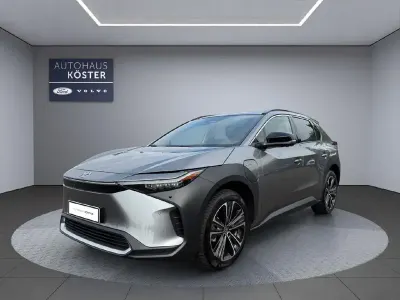 Gebraucht Toyota bZ4X 150 kW (204 PS) 2025 Grau SUV