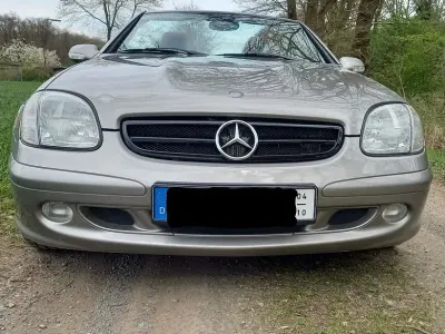 Gebraucht Mercedes SLK320 218 PS (160 kW) 2003 Silber Cabrio